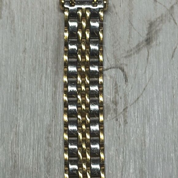 Vintage Timex Watch Womens Stainless Steel Silver Gold Water Resistant Quartz 68 - Picture 5 of 12